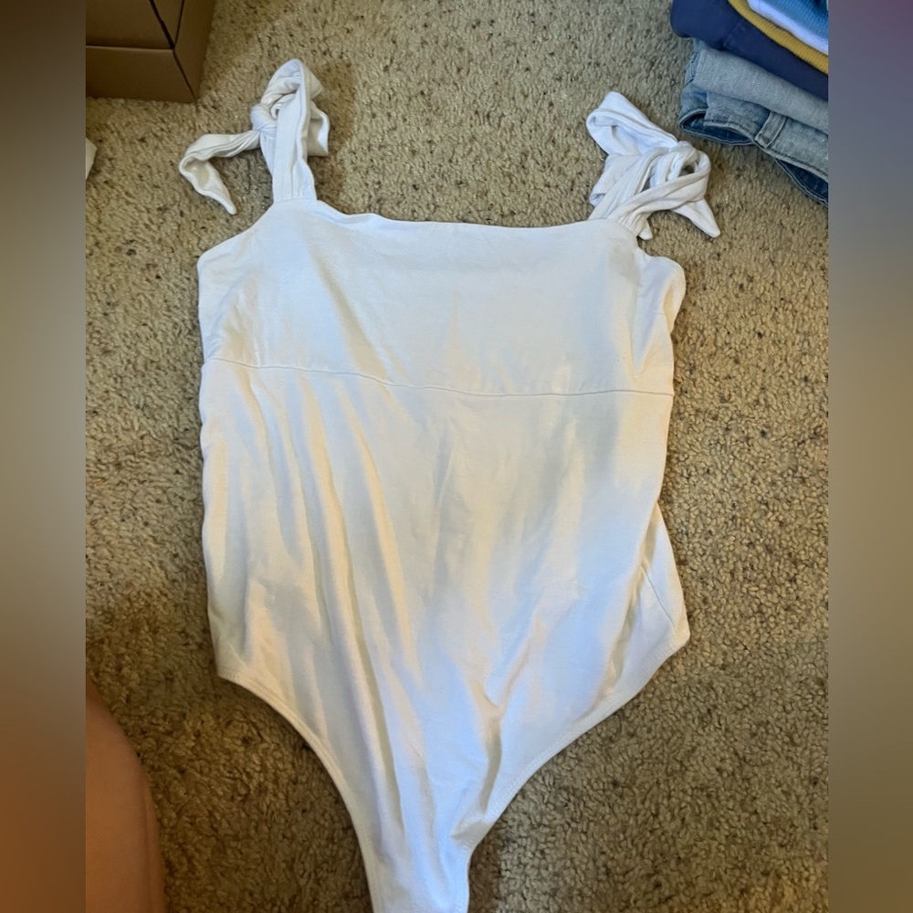 Abercrombie and fitch body suit